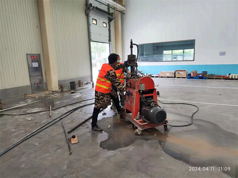 贡井厂房地面下沉塌陷注浆加固施工